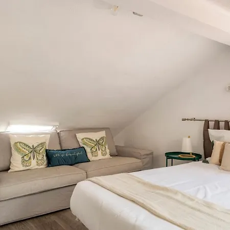 アパート Grandmas House ナザレ