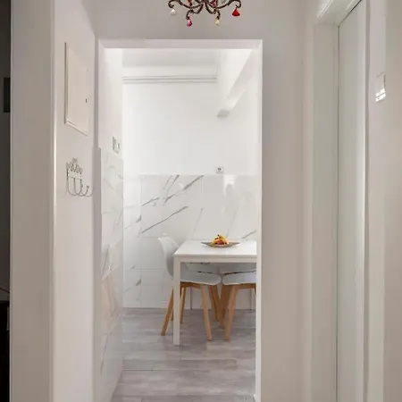 Grandmas House * Nazaré